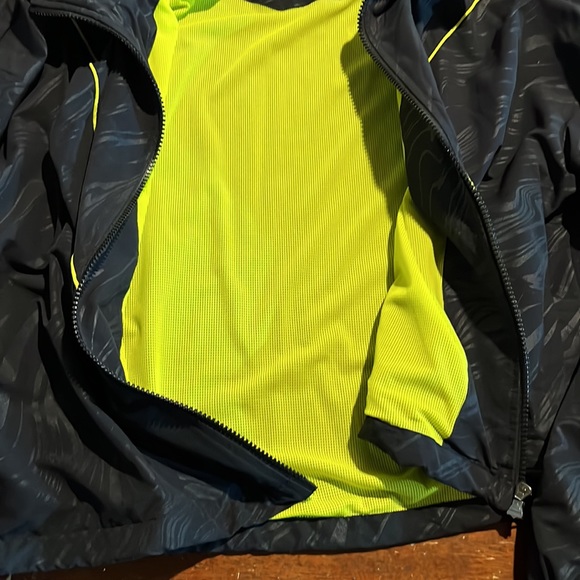Fabletics cropped running jacket mesh lined XXL green black - Picture 5 of 8